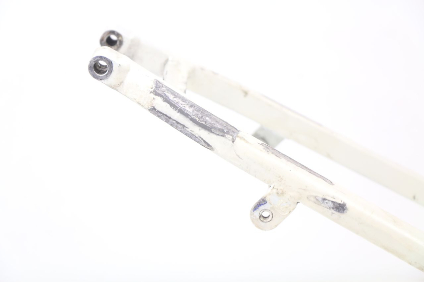 photo de REAR SUBFRAME YAMAHA YZ 125 (1998 - 2005) - Checked used part