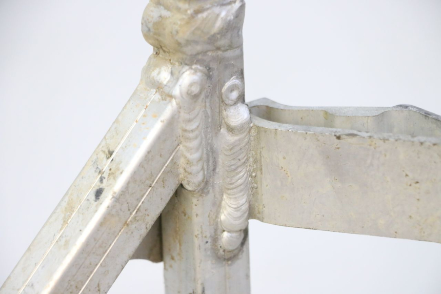 photo de REAR SUBFRAME YAMAHA YZ 85 (2022 - 2025) - Alternative perspective