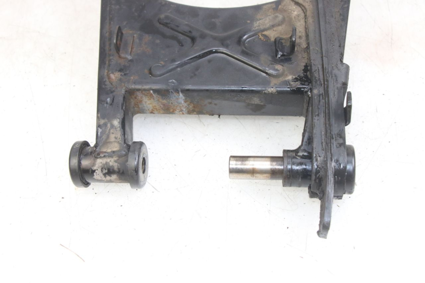 photo de SWINGARM HONDA CA REBEL 125 (1995 - 2001) - Alternative perspective