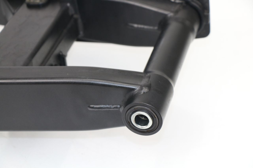photo de SWING ARM HONDA CB F CBF ABS 500 (2013 - 2015) - Fixing points details