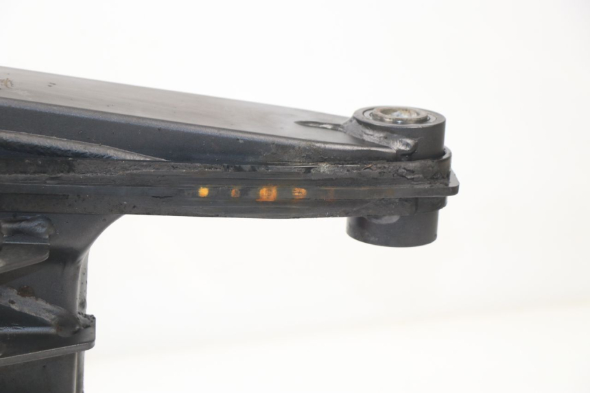 photo de SWING ARM HONDA CBF 500 (2004 - 2007) - Technical close-up