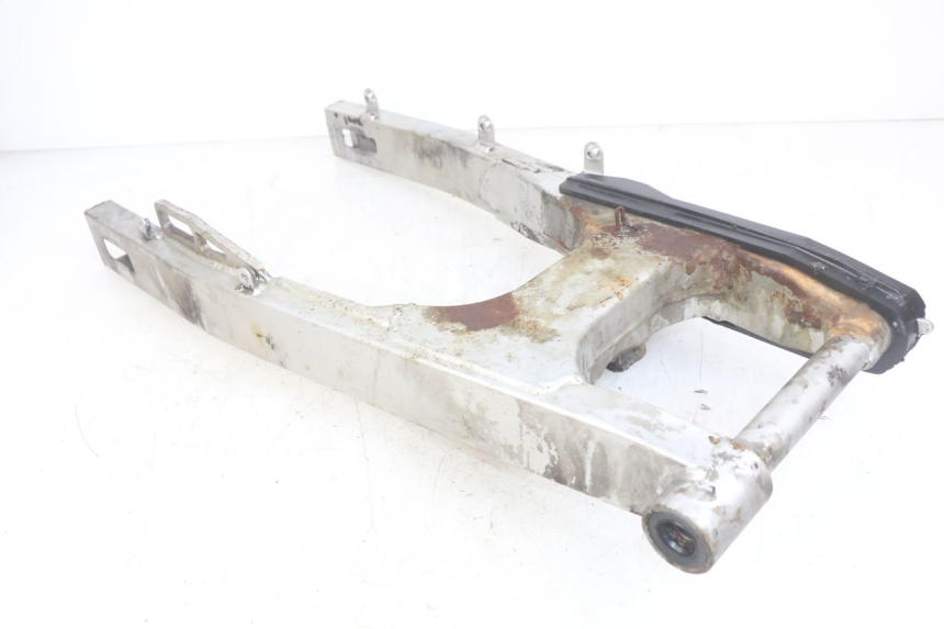 photo de SWINGARM HONDA CBR F SC25 1000 (1989 - 1992) - Main view