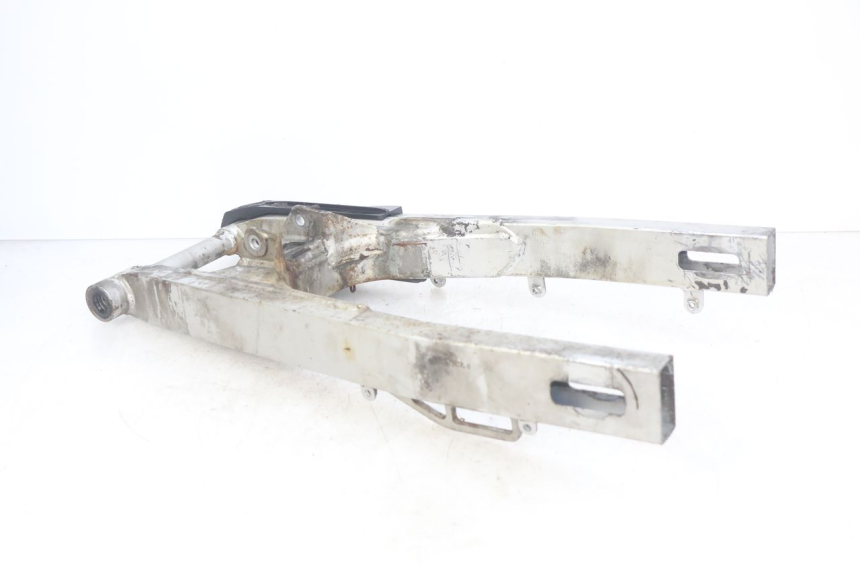 photo de SWINGARM HONDA CBR F SC25 1000 (1989 - 1992) - Technical close-up
