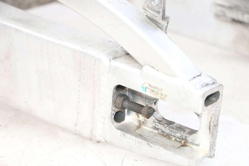 photo de SWING ARM HONDA CBR RR FIREBLADE 900 (1992 - 1994) - Detailed visual inspection