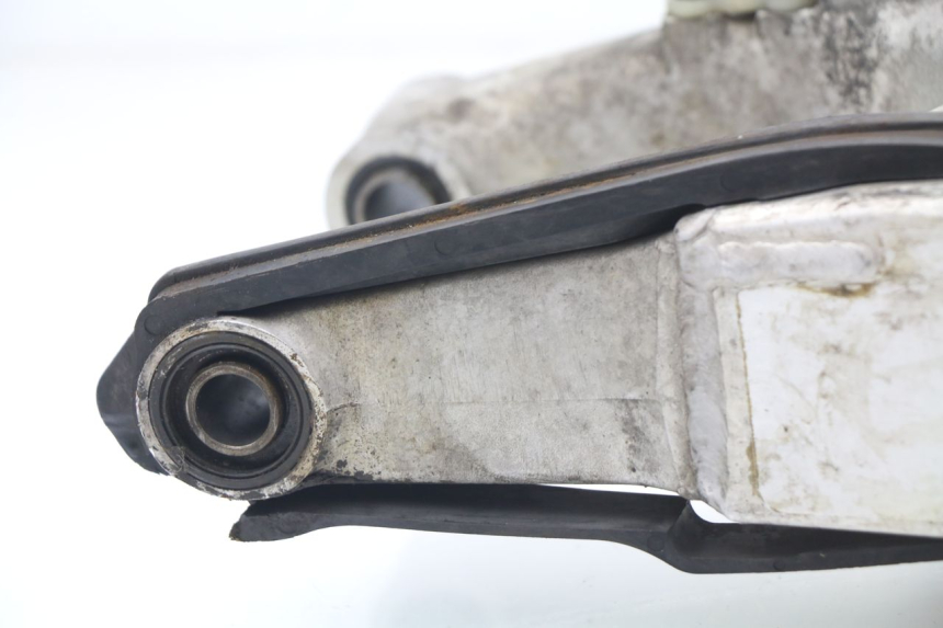 photo de SWING ARM HONDA CR 125 (2000 - 2001) - Component zoom