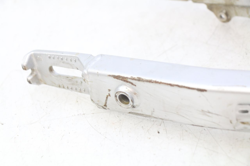 photo de SWINGARM HONDA CRF CR-F 125 (2022 - 2023) - Surface and material condition