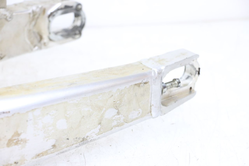 photo de SWING ARM HONDA CRF R 250 (2020 - 2021) - Additional view of the item