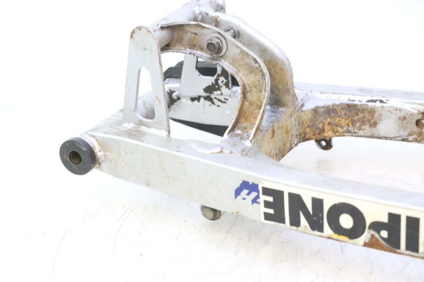 photo de SWING ARM SUZUKI DR S 600 (1985 - 1989) - Main view