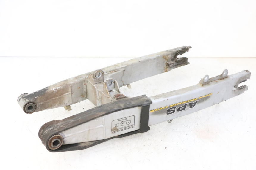 photo de SWING ARM APRILIA ETX 125 (1998 - 2002) - Surface and material condition