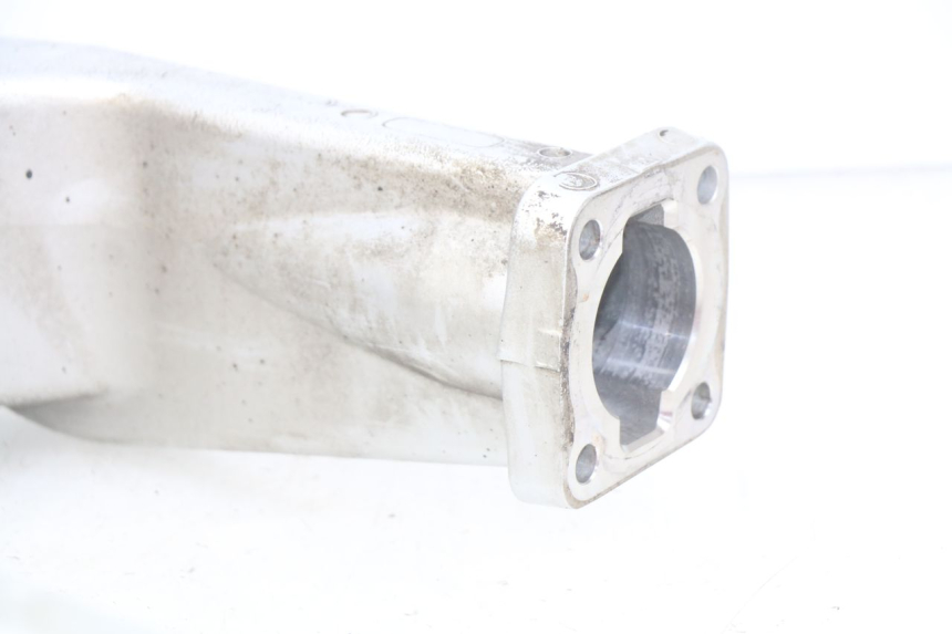 photo de SWINGARM YAMAHA FJR ABS 1300 (2016 - 2020) - Fixing points details