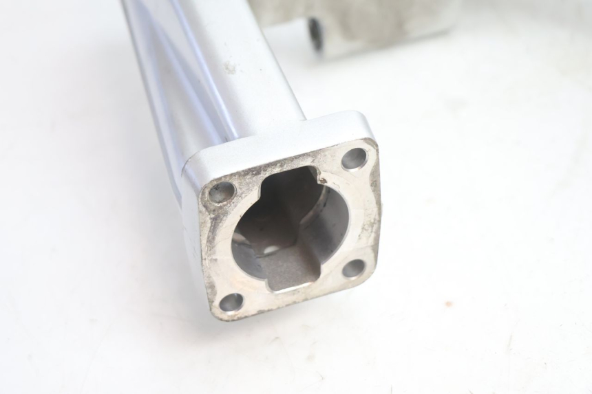 photo de SWING ARM YAMAHA FJR 1300 (2001 - 2005) - Surface and material condition