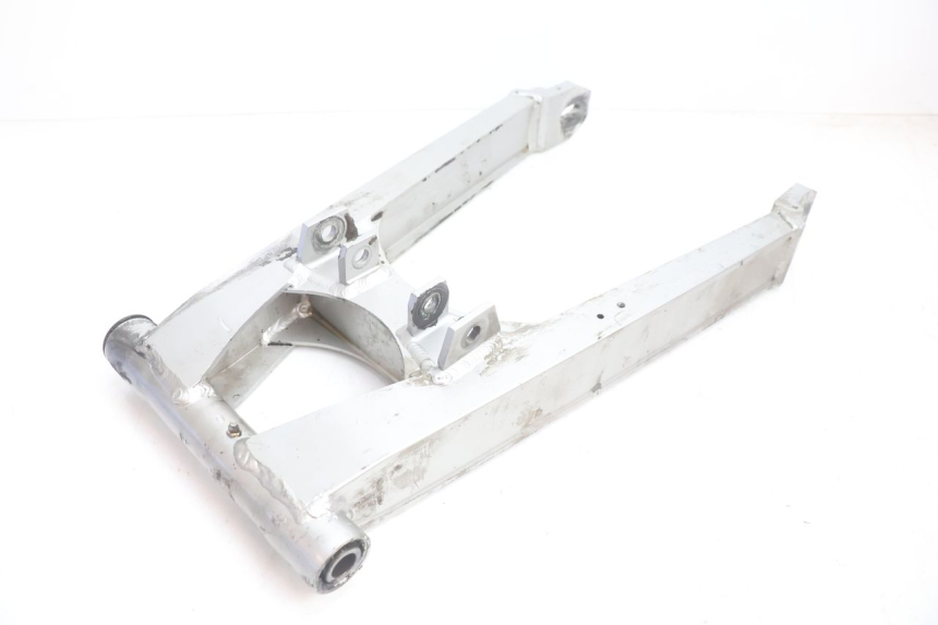 photo de SWING ARM KAWASAKI GPX F ZX750F 750 (1986 - 1990) - Component detail