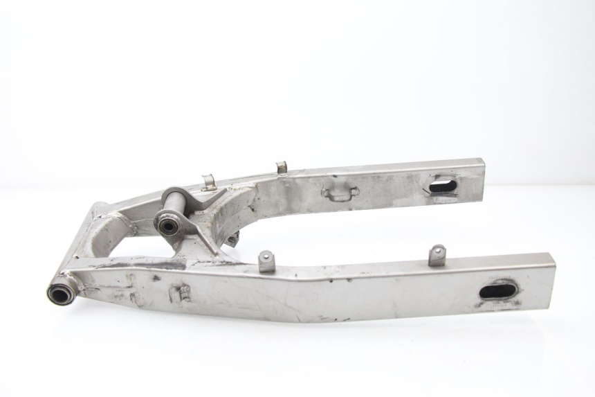 photo de SWING ARM SUZUKI GSF N BANDIT 600 (2000 - 2004) - Main view
