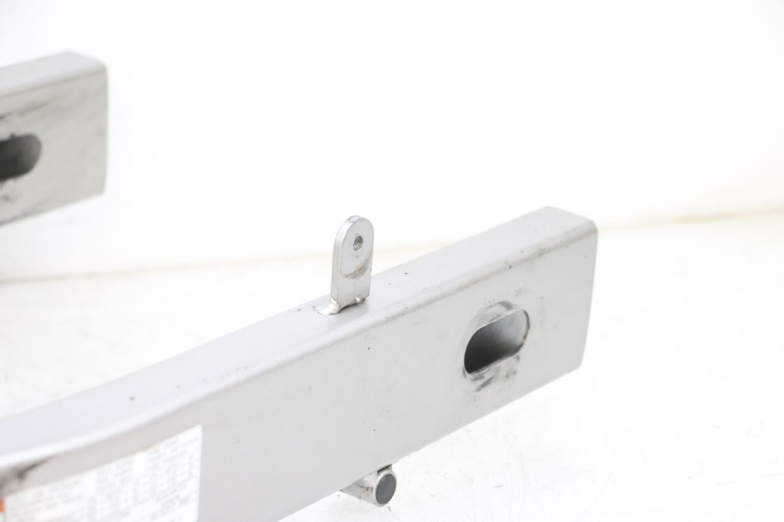 photo de SWING ARM SUZUKI GSF N BANDIT 600 (1996 - 1999) - Additional view of the item