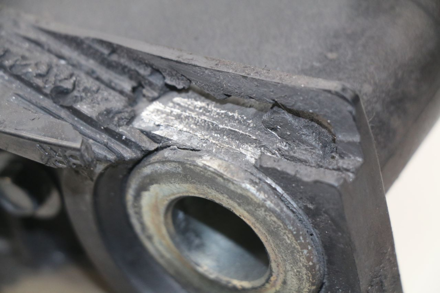 photo de SWING ARM SUZUKI GSX-R GSXR 750 (2011 - 2016) - Technical close-up