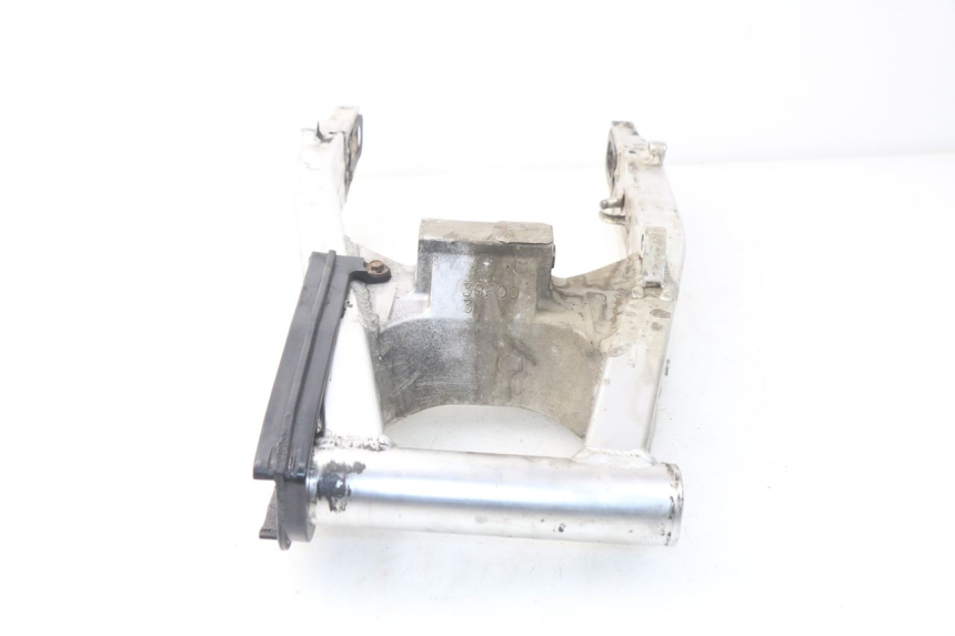photo de SWING ARM SUZUKI GSX-R GSXR 600 (2001 - 2003) - Surface and material condition