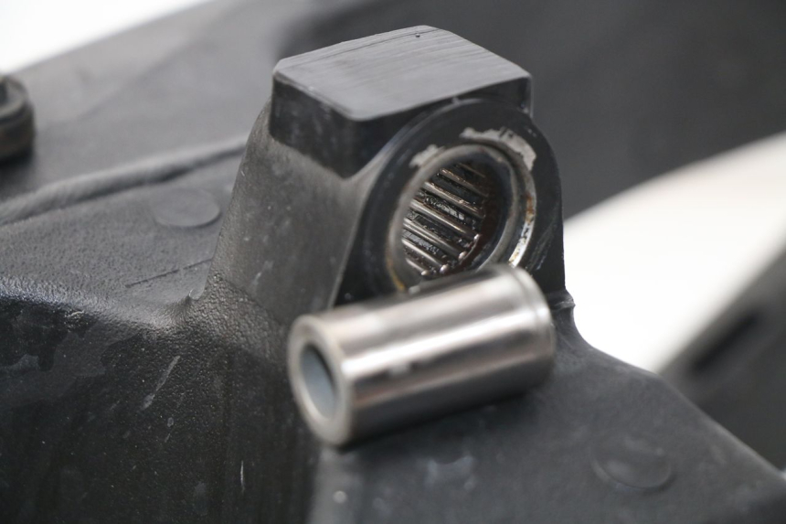 photo de SWING ARM SUZUKI GSX-R GSXR K16 1000 (2012 - 2016) - Alternative perspective