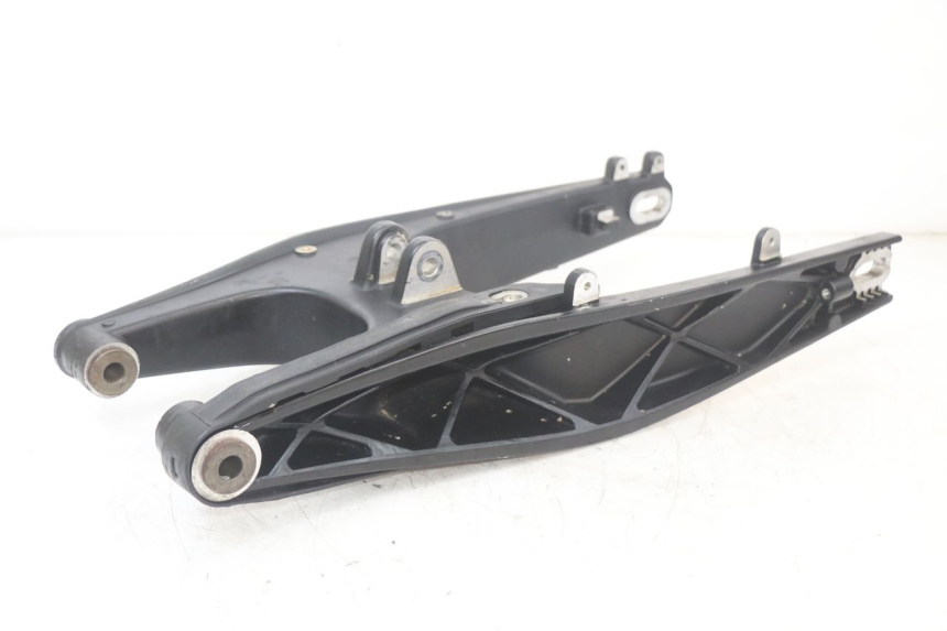 photo de SWING ARM MASAI SCRAMBLER SPORT 125 (2021 - 2025) - Zoom on usage condition