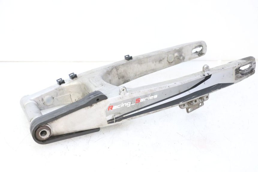 photo de SWING ARM RIEJU MRT 50 (2018 - 2021) - High-resolution close-up