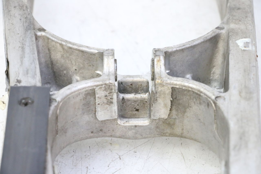 photo de SWING ARM RIEJU MRT 50 (2018 - 2021) - Fixing points details