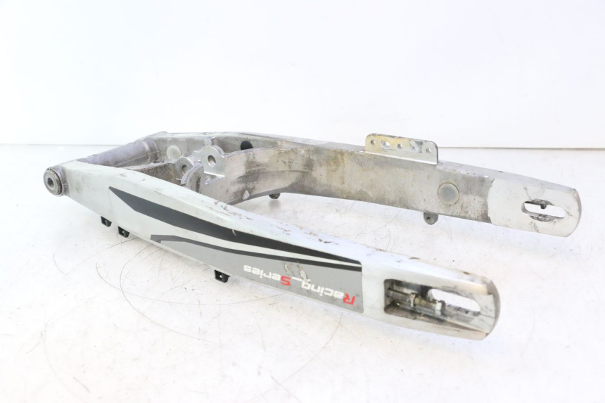 photo de SWING ARM RIEJU MRT PRO SUPERMOTARD 50 (2007 - 2018) - Distinctive features