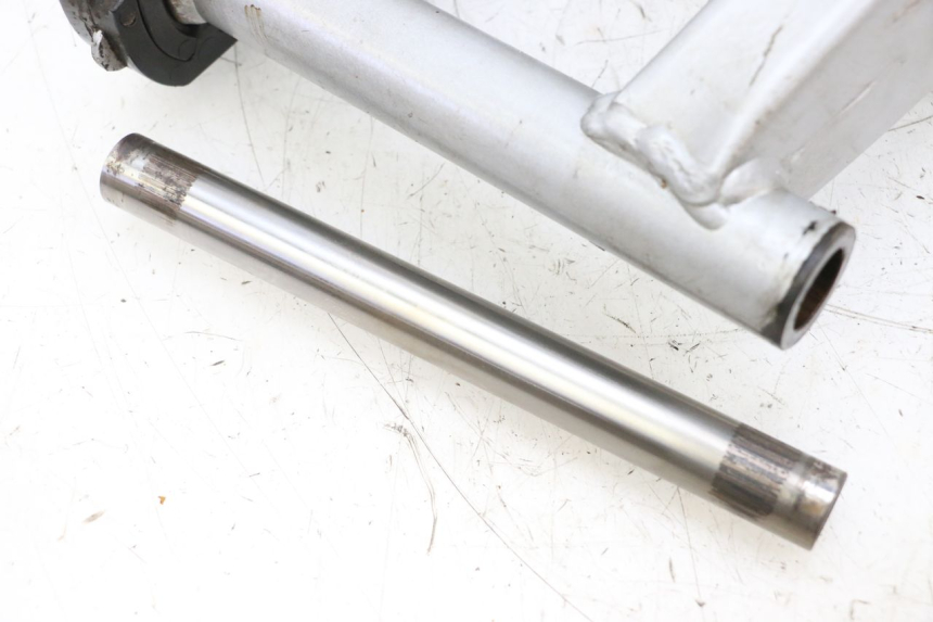 photo de SWINGARM HONDA NSR R 125 (1994 - 2003) - Component detail
