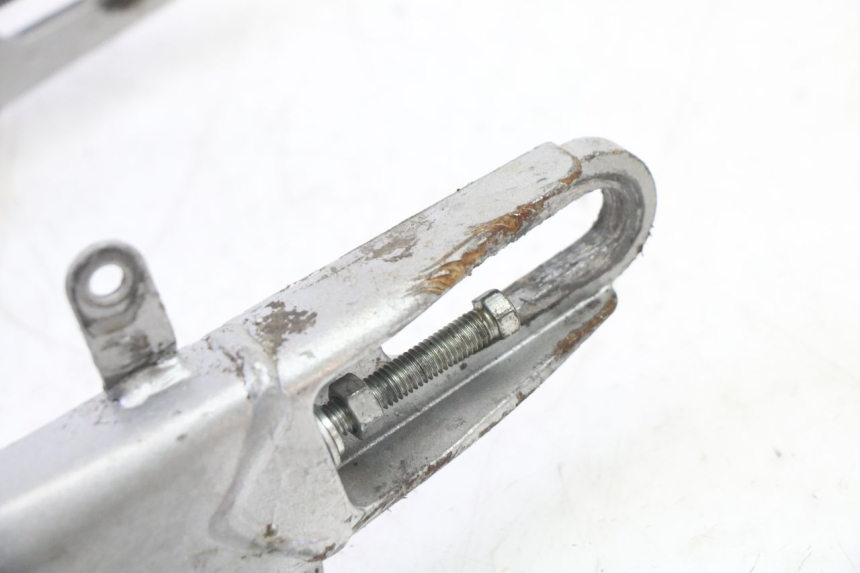 photo de SWINGARM APOLLO RFZ 125 - Technical close-up