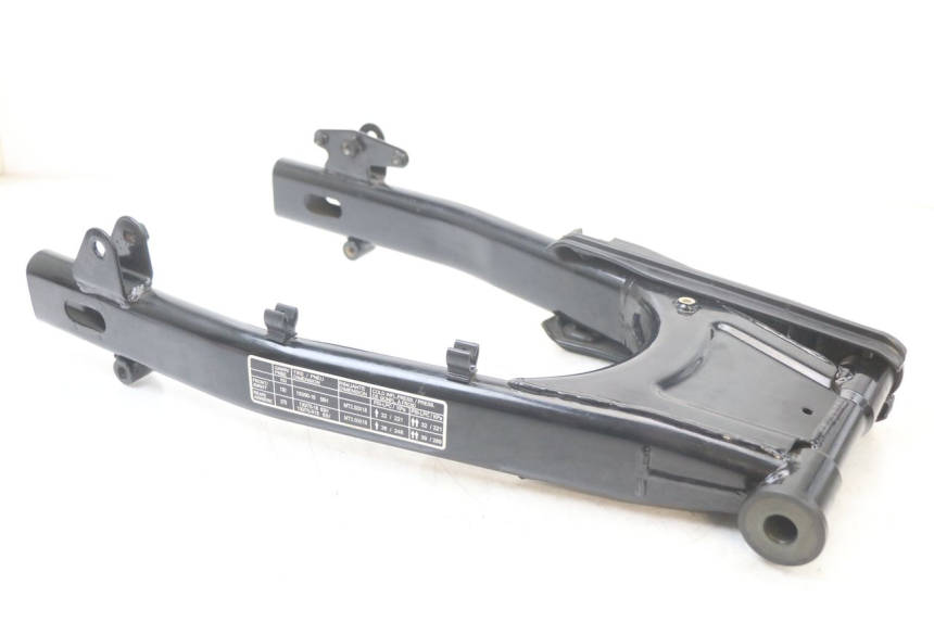 photo de SWING ARM ROYAL ENFIELD CONTINENTAL GT 650 (2019 - 2024) - Component detail