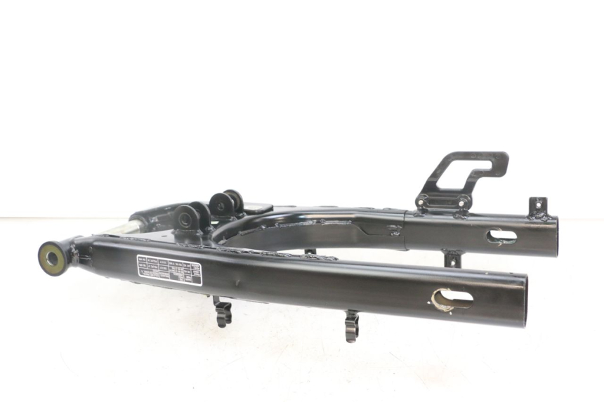 photo de SWING ARM ROYAL ENFIELD HYMALAYAN 410 (2016 - 2023) - Surface and material condition