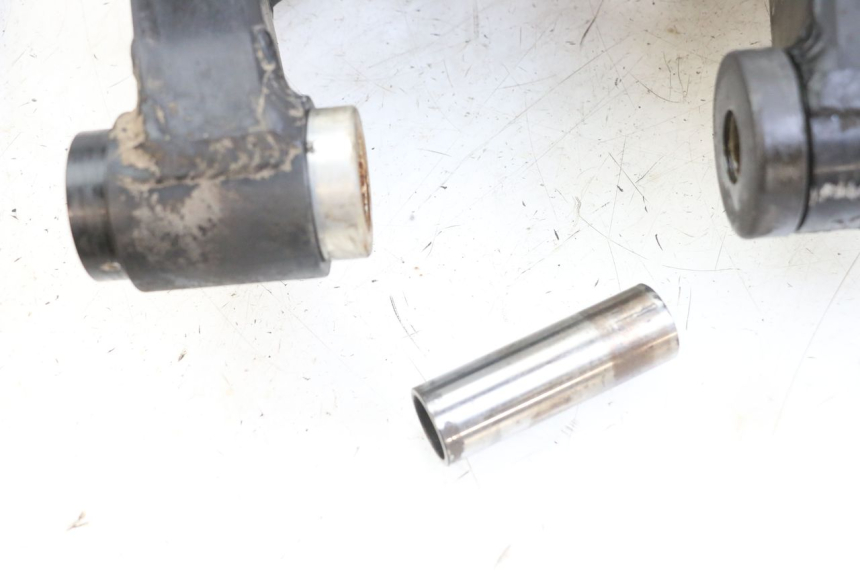 photo de SWINGARM TRIUMPH SPEED TRIPLE T301 900 (1994 - 1996) - Alternative perspective