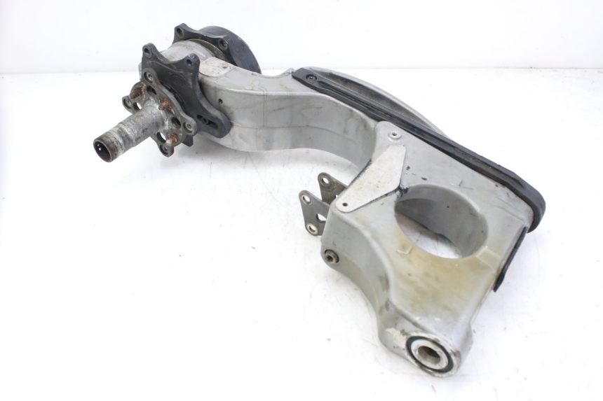 photo de SWINGARM TRIUMPH SPRINT ST 955 (1999 - 2001) - Markings and original references