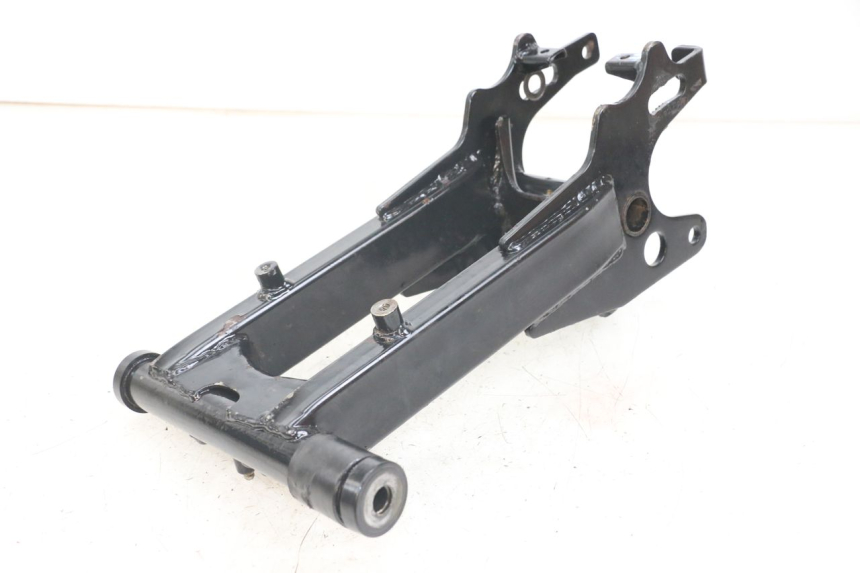 photo de SWINGARM HYTRACK ST 170 (2020 - 2024) - Technical close-up