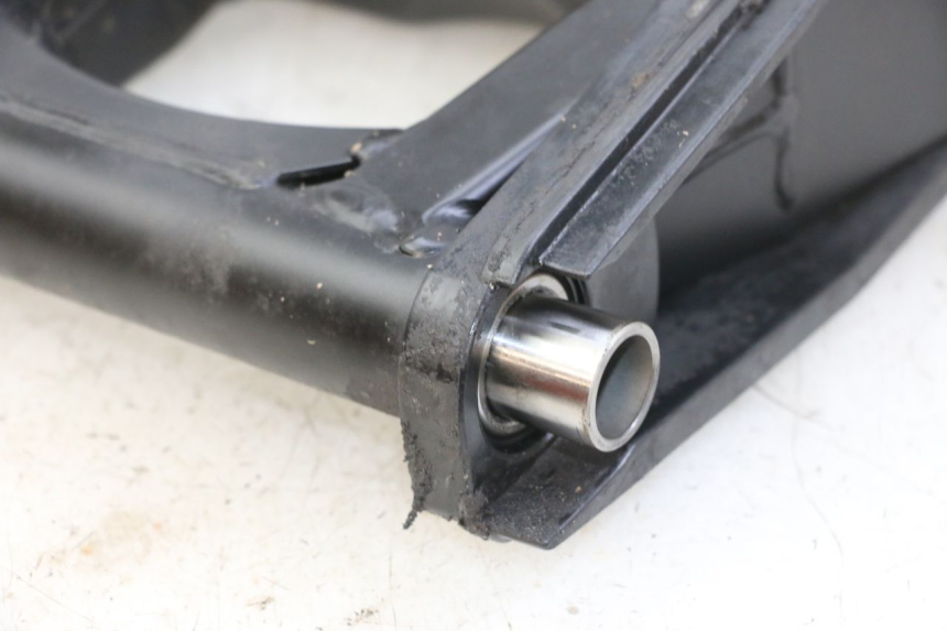 photo de SWINGARM SUZUKI GSX F GSXF 650 (2007 - 2015) - Zoom on usage condition