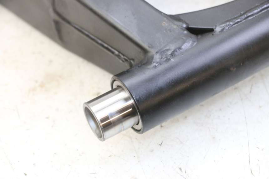 photo de SWINGARM SUZUKI GSX F GSXF 650 (2007 - 2015) - Alternative perspective