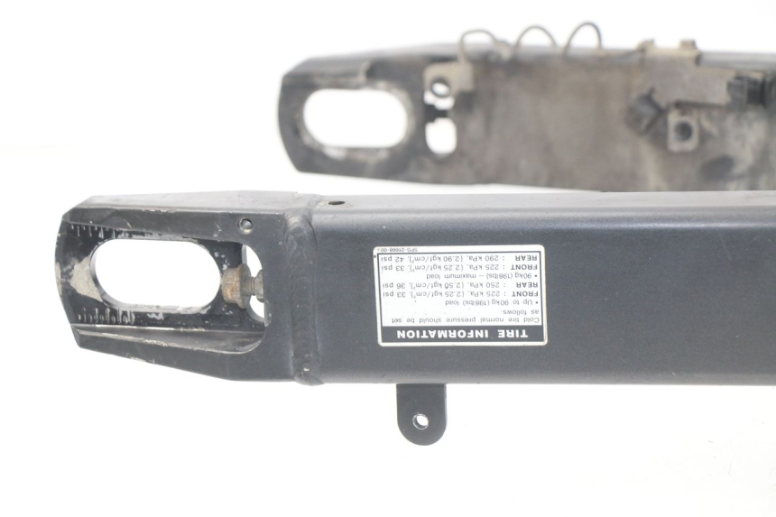 photo de SWING ARM YAMAHA TDM ABS 900 (2002 - 2014) - Technical close-up