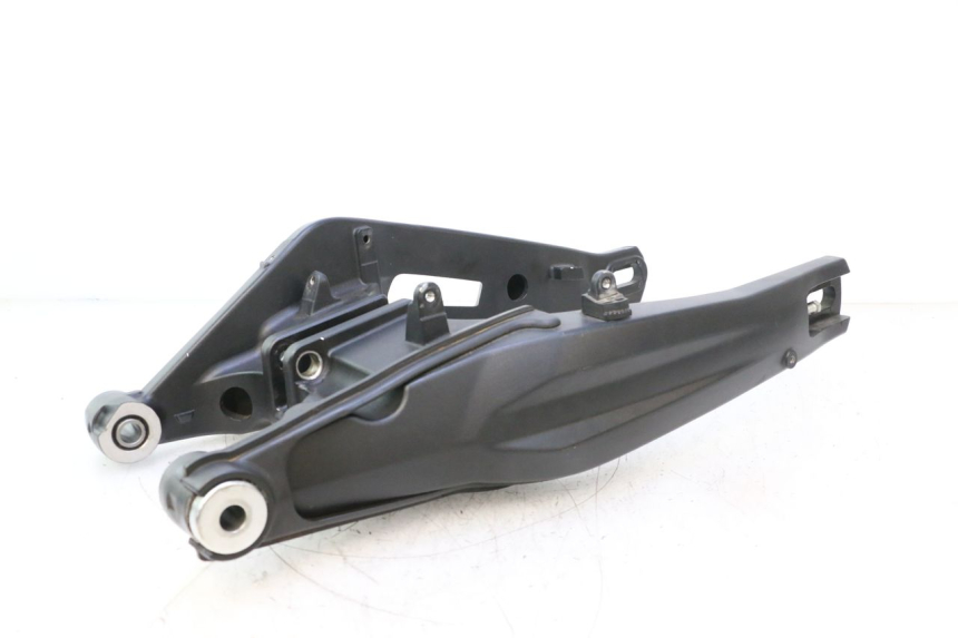 photo de SWING ARM YAMAHA TRACER 7 700 (2020 - 2024) - Detailed visual inspection