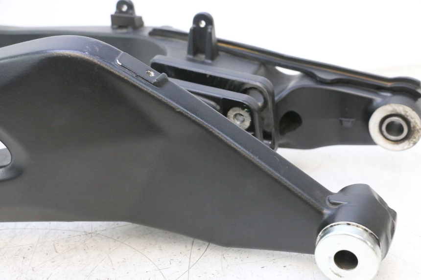 photo de SWING ARM YAMAHA TRACER 7 700 (2020 - 2024) - Fixing points details