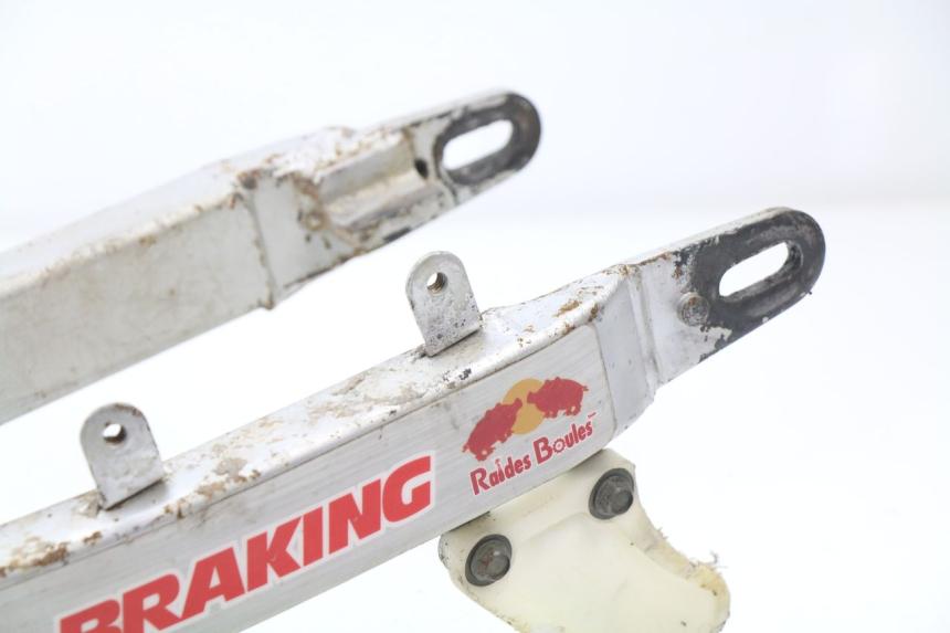 photo de SWING ARM YAMAHA TTR 125 (2000 - 2020) - Fixing points details