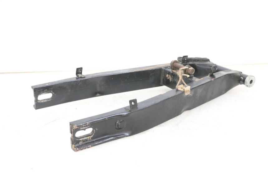 photo de SWING ARM YAMAHA TZR 50 (2008 - 2016) - Distinctive features