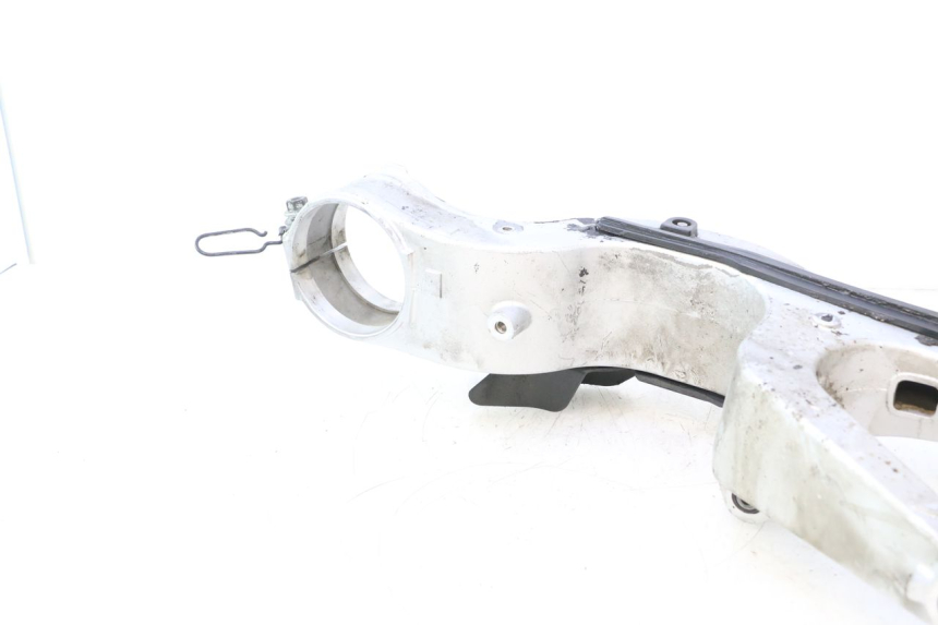 photo de SWINGARM HONDA VFR FI RC46 800 (1998 - 2001) - Detailed visual inspection