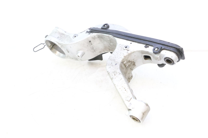 photo de SWINGARM HONDA VFR FI RC46 800 (1998 - 2001) - Alternative angle