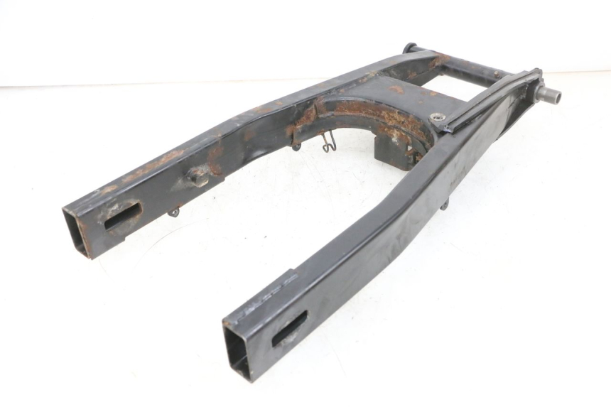 photo de SWINGARM DAELIM VJ ROADWIN FI 125 (2008 - 2017) - Technical close-up