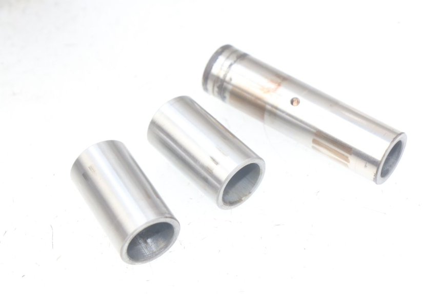 photo de SWINGARM SUZUKI XF FREEWIND 650 (1997 - 2003) - Alternative perspective