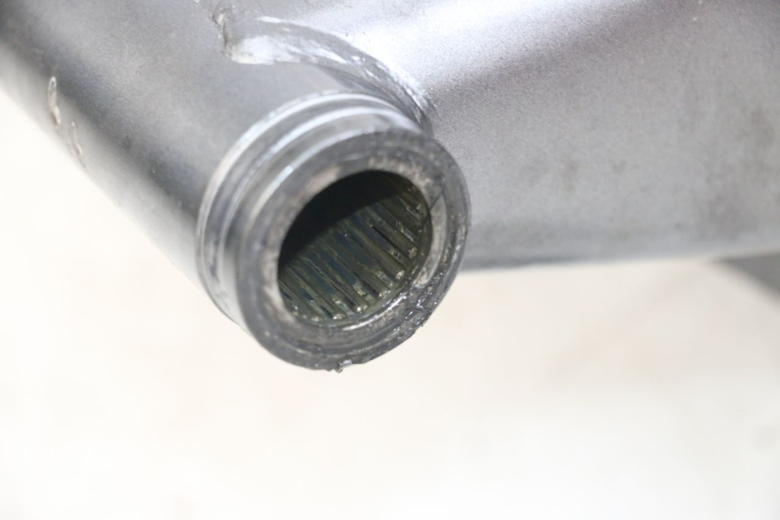 photo de SWING ARM YAMAHA XJS DIVERSION 600 (1997 - 1999) - Zoom on usage condition