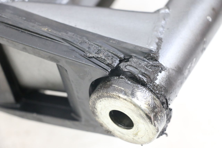 photo de SWING ARM YAMAHA XJS DIVERSION 600 (1997 - 1999) - Technical close-up