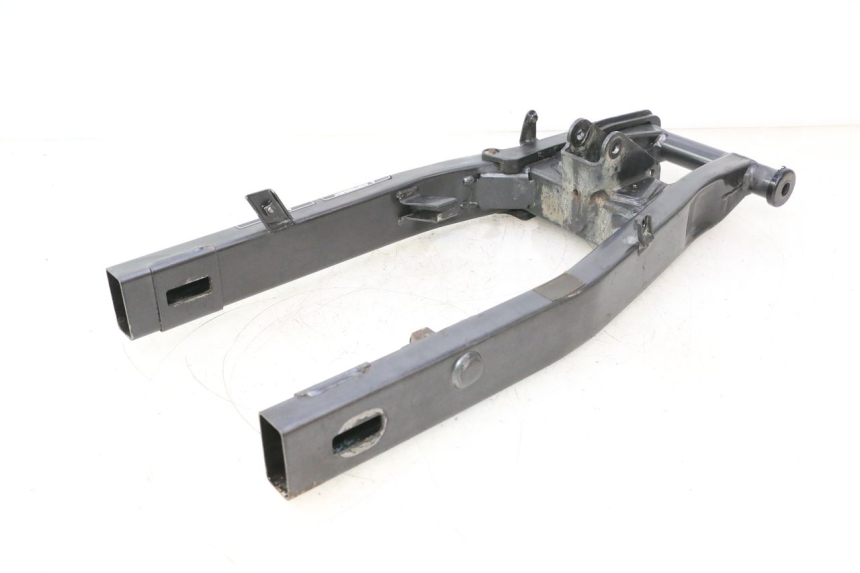 photo de SWING ARM HONDA XLV VARADERO 125 (2007 - 2012) - Product overview