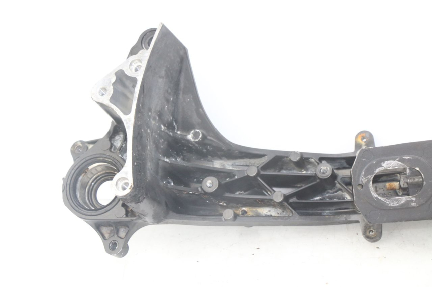 photo de SWING ARM YAMAHA XP T-MAX TMAX ABS 530 (2012 - 2015) - Surface and material condition