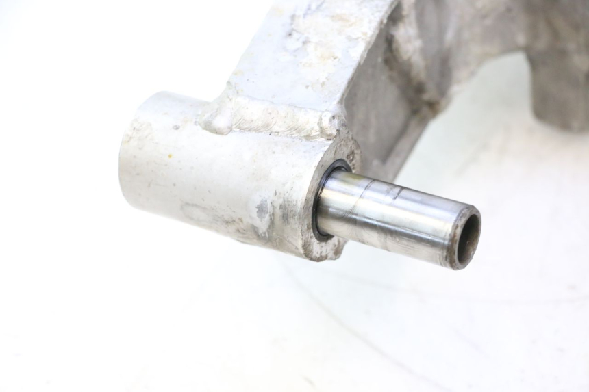 photo de SWING ARM HONDA XRV AFRICA TWIN 750 (1990 - 1992) - High-resolution close-up