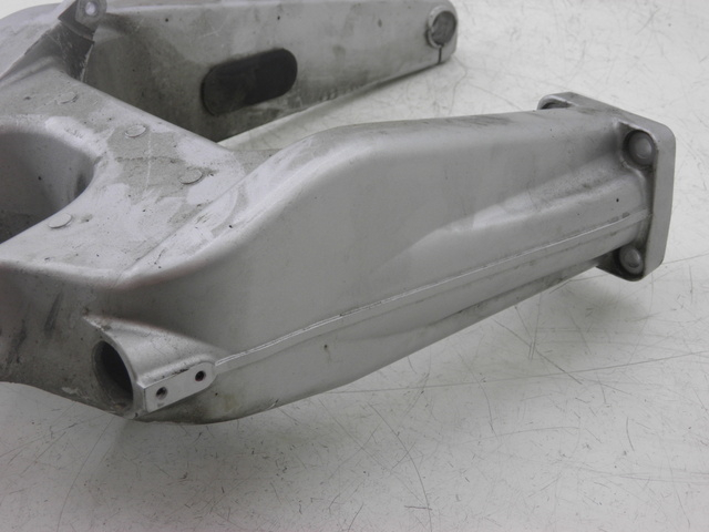 photo de SWING ARM YAMAHA FJR 1300 (2004 - 2005) - Additional view of the item