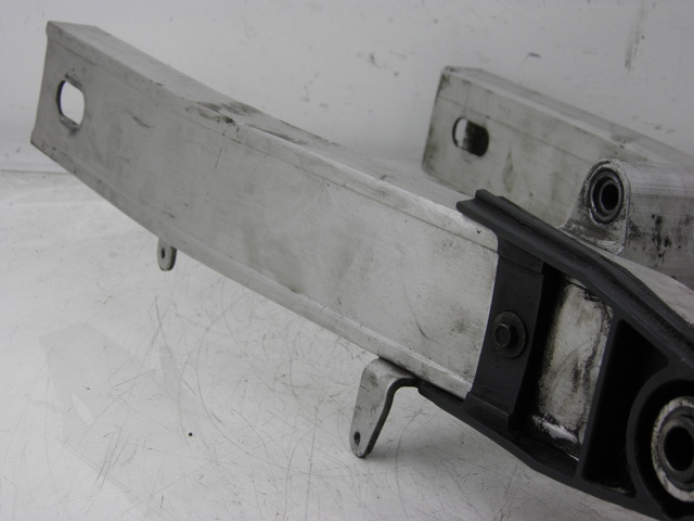 photo de SWING ARM YAMAHA FZS FAZER 600 (1998 - 2001) - Markings and original references